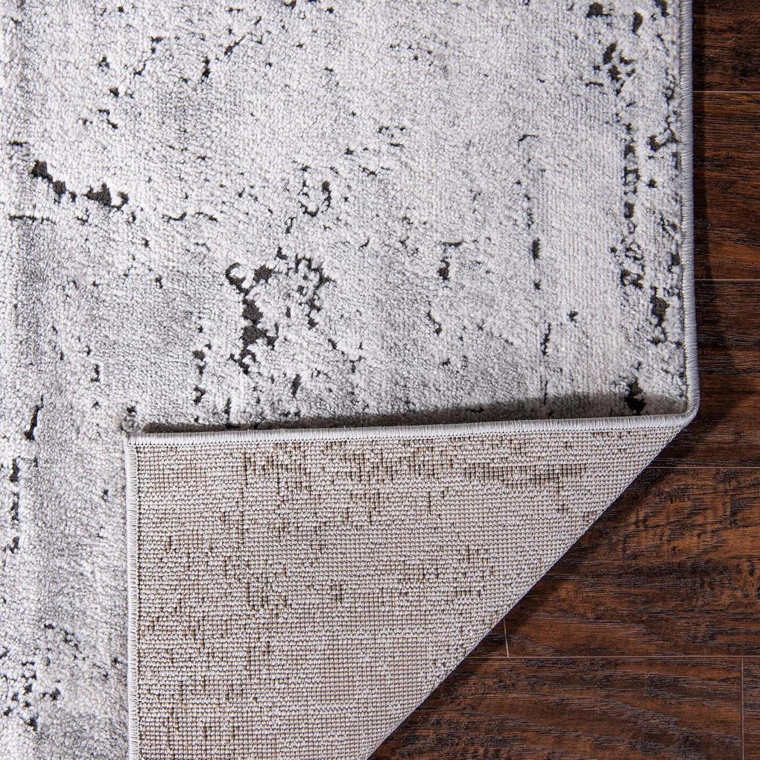 Rugs.com Leipzig Collection Runner Rug – 6 Ft Runner Beige Low-Pile Rug Perfect for Hallways, Entryways