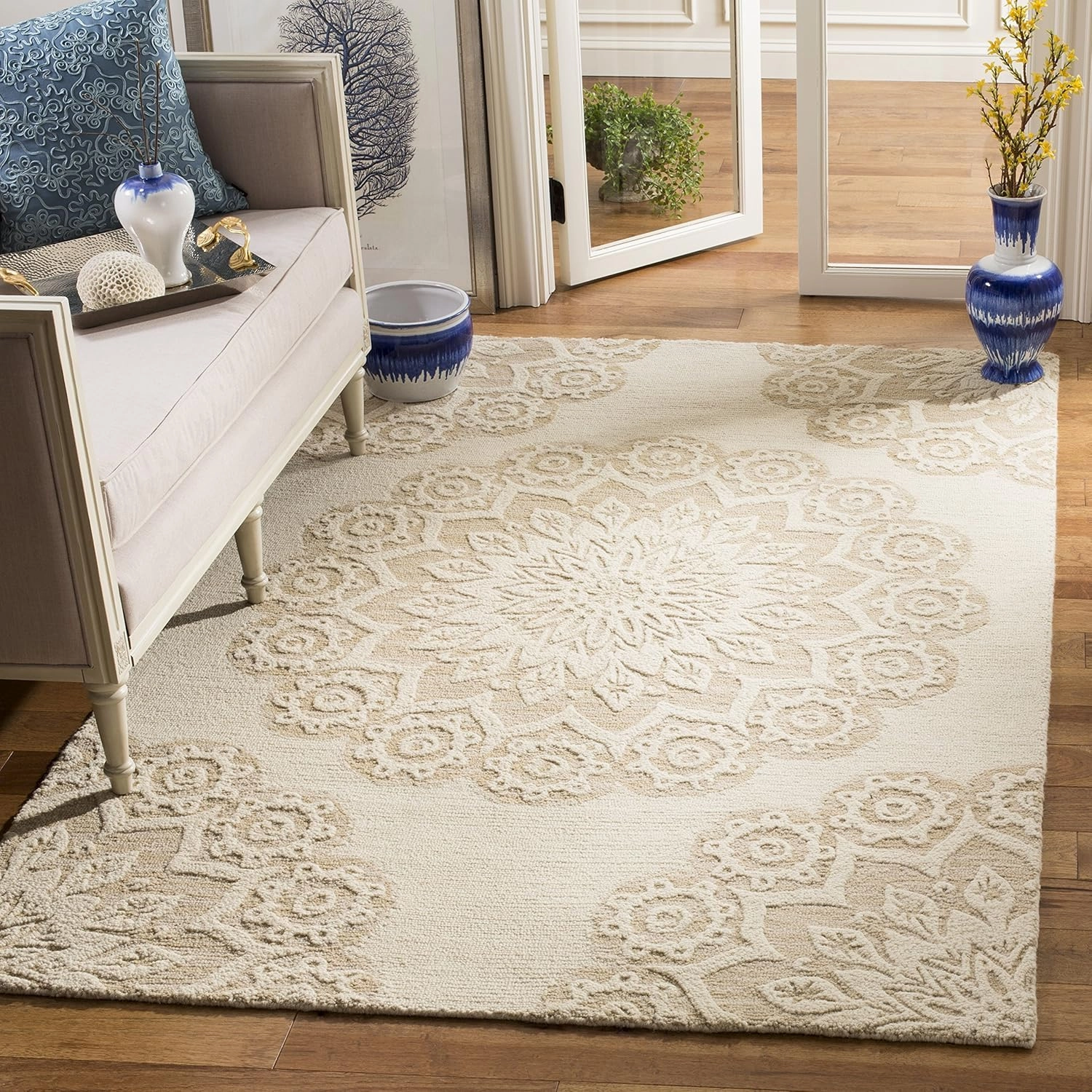 SAFAVIEH Blossom Collection 4' x 6' Ivory/Beige BLM108B Handmade Premium Wool Area Rug