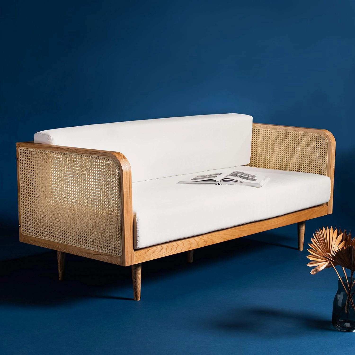 SAFAVIEH Couture Helena French Mid-Century Natural and Beige Rattan Daybed