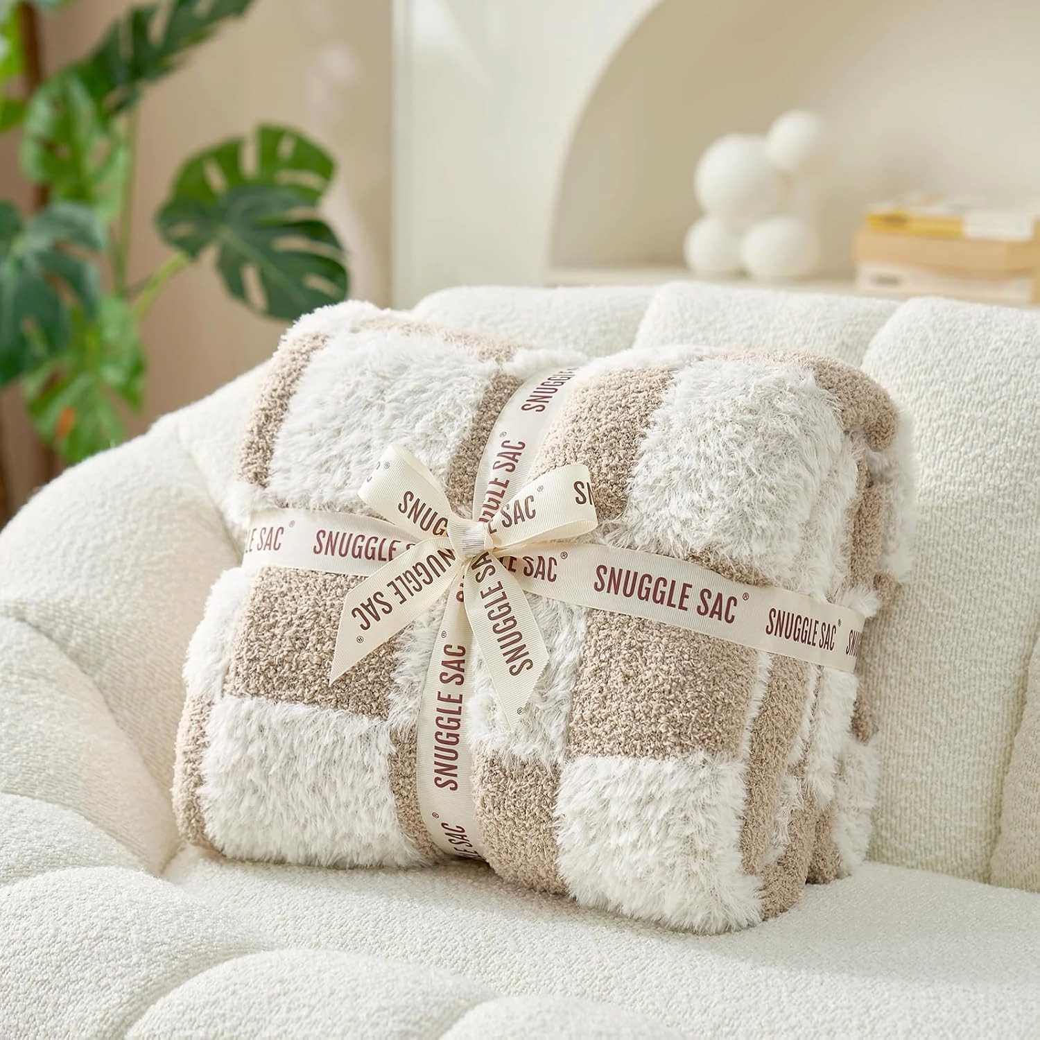Snuggle Sac Checkered Throw Blanket Faux Fur Microfiber Blankets for Couch,Cozy Soft Warm Blanket for Sofa Bedroom Living Room,Beige Checker,50x60 inches