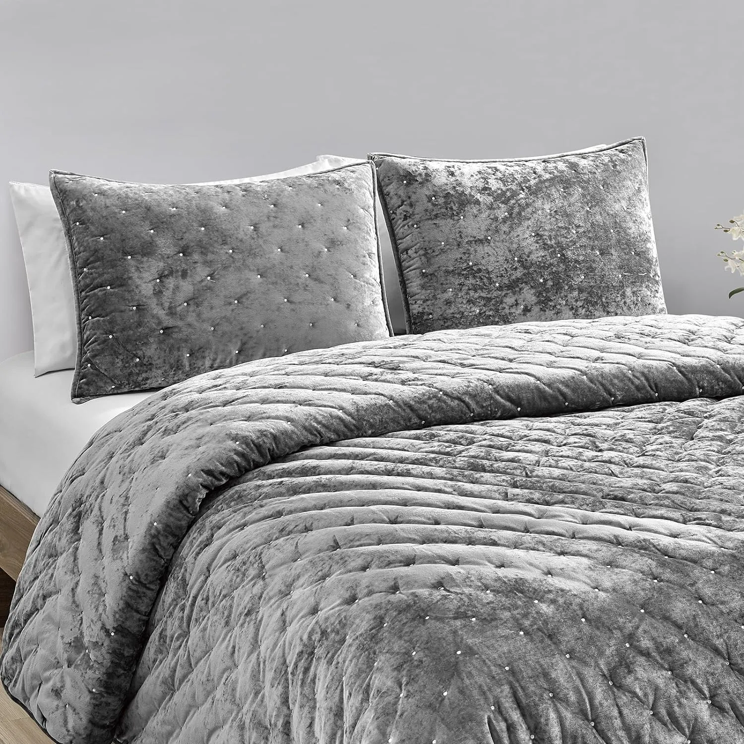 Sunshine Nicole Embroidery Quilt Set with Metallic Silver Thread, Distressed Velvet Face and Brushed Solid Microfiber Reverse, with Light Weight Soft Poly Fill, 3 Pieces Grey Silver, King