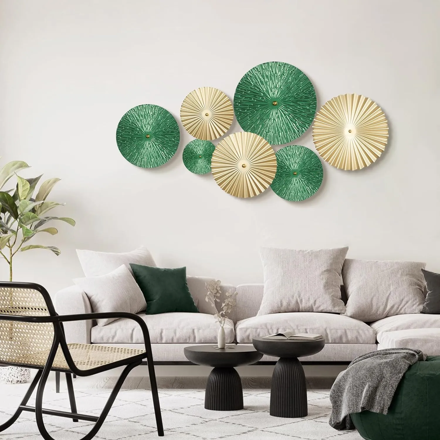 TEIPAI Emerald Green and Gold Wall Decor for Living Room, 7PCS Modern Metal Wall Art Hanging Sculptures for Office Bedroom Decoration, Brass Gold Home Decor for Gallery Wall Guest Room Bathroom
