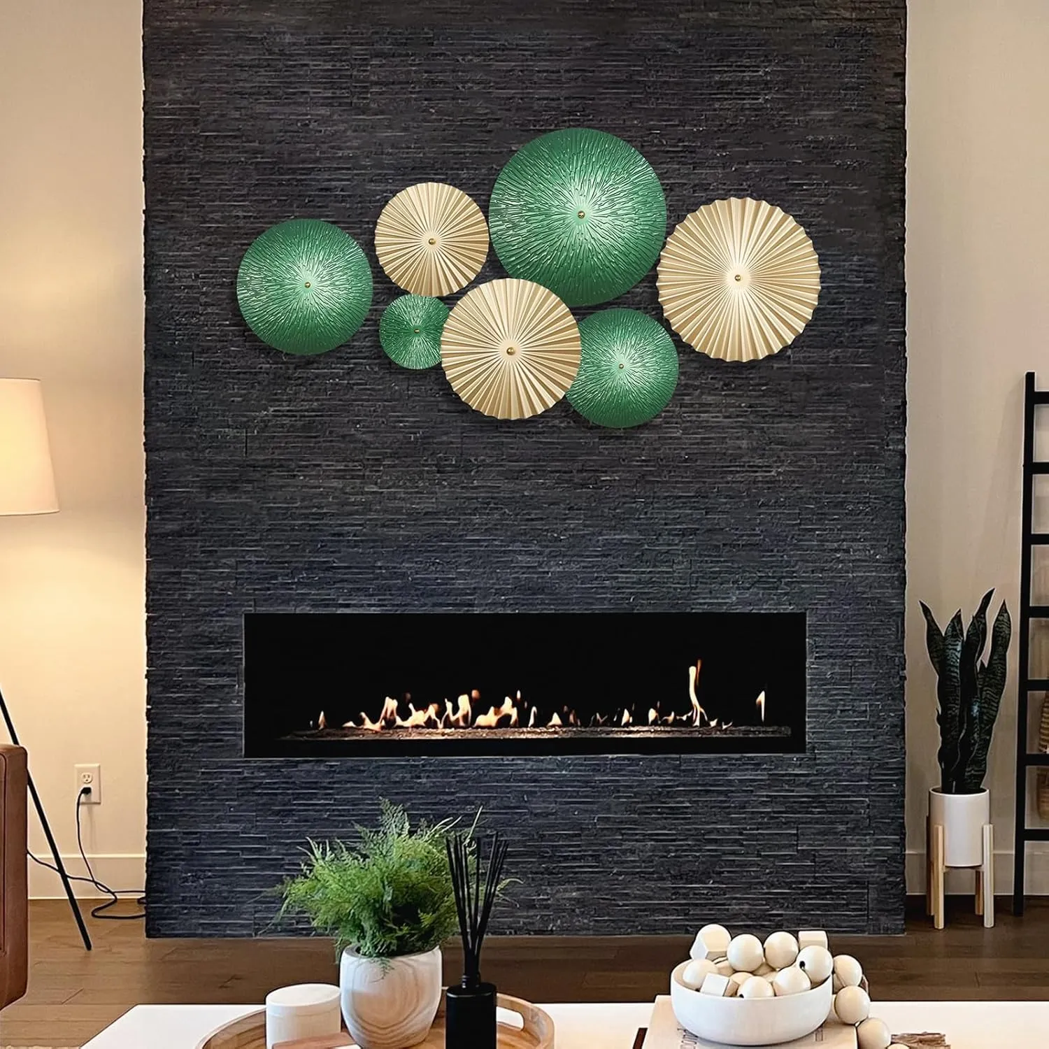 TEIPAI Emerald Green and Gold Wall Decor for Living Room, 7PCS Modern Metal Wall Art Hanging Sculptures for Office Bedroom Decoration, Brass Gold Home Decor for Gallery Wall Guest Room Bathroom