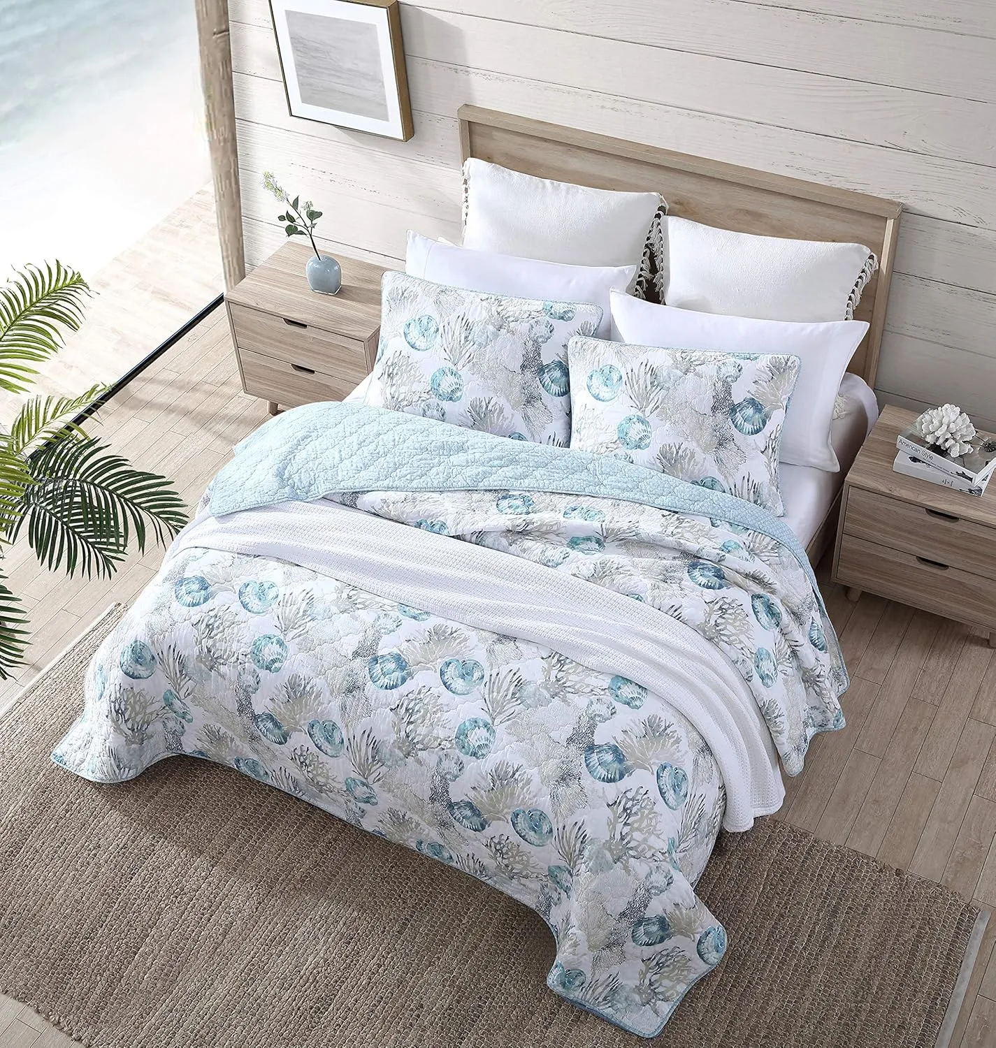 Tommy Bahama - King Quilt Set, Reversible Cotton Bedding with Matching Shams, Super Soft Bedding Set (Freeport Blue, King)