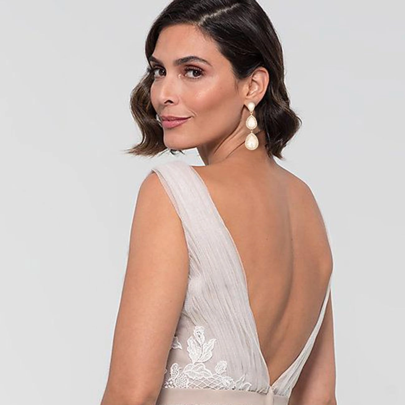 Vintage Rhinestone Teardrop Dangle Earrings Long Dangling Drop Earrings Crystal Chandelier Earrings for Women Wedding Bridal Prom