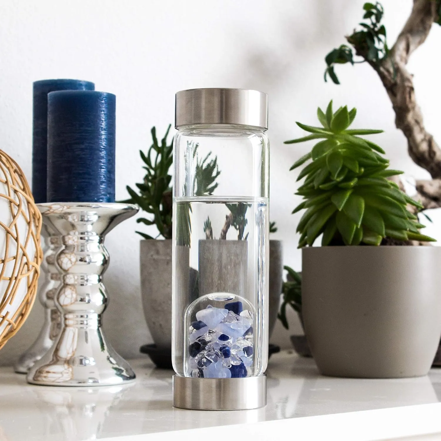 VitaJuwel ViA BALANCE | Crystal Water Bottle with Sodalite, Chalcedony & Clear Quartz - Inner Peace, Reflection & Meditation