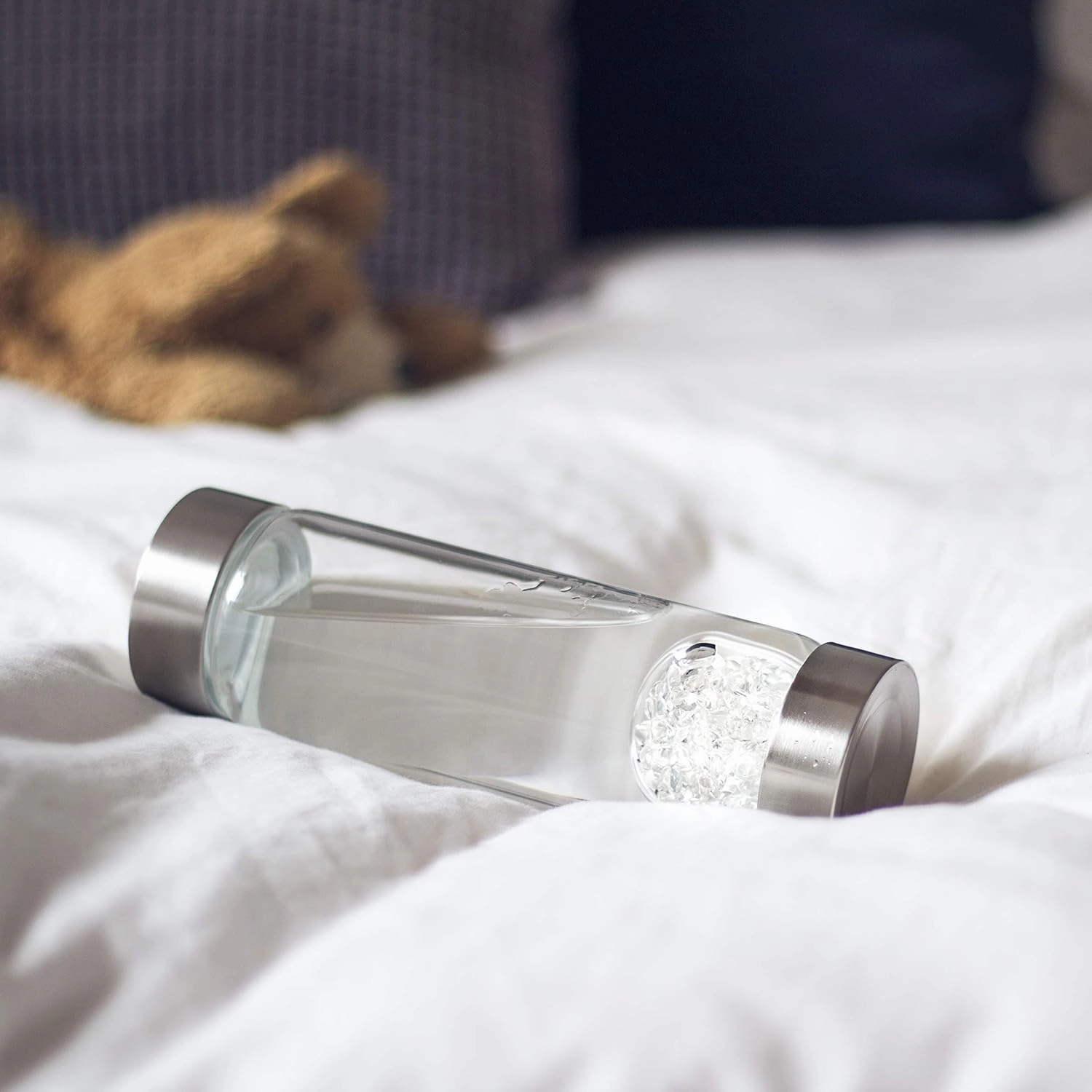 VitaJuwel ViA DIAMONDS | Crystal Water Bottle with Genuine Diamond Slivers & Clear Quartz
