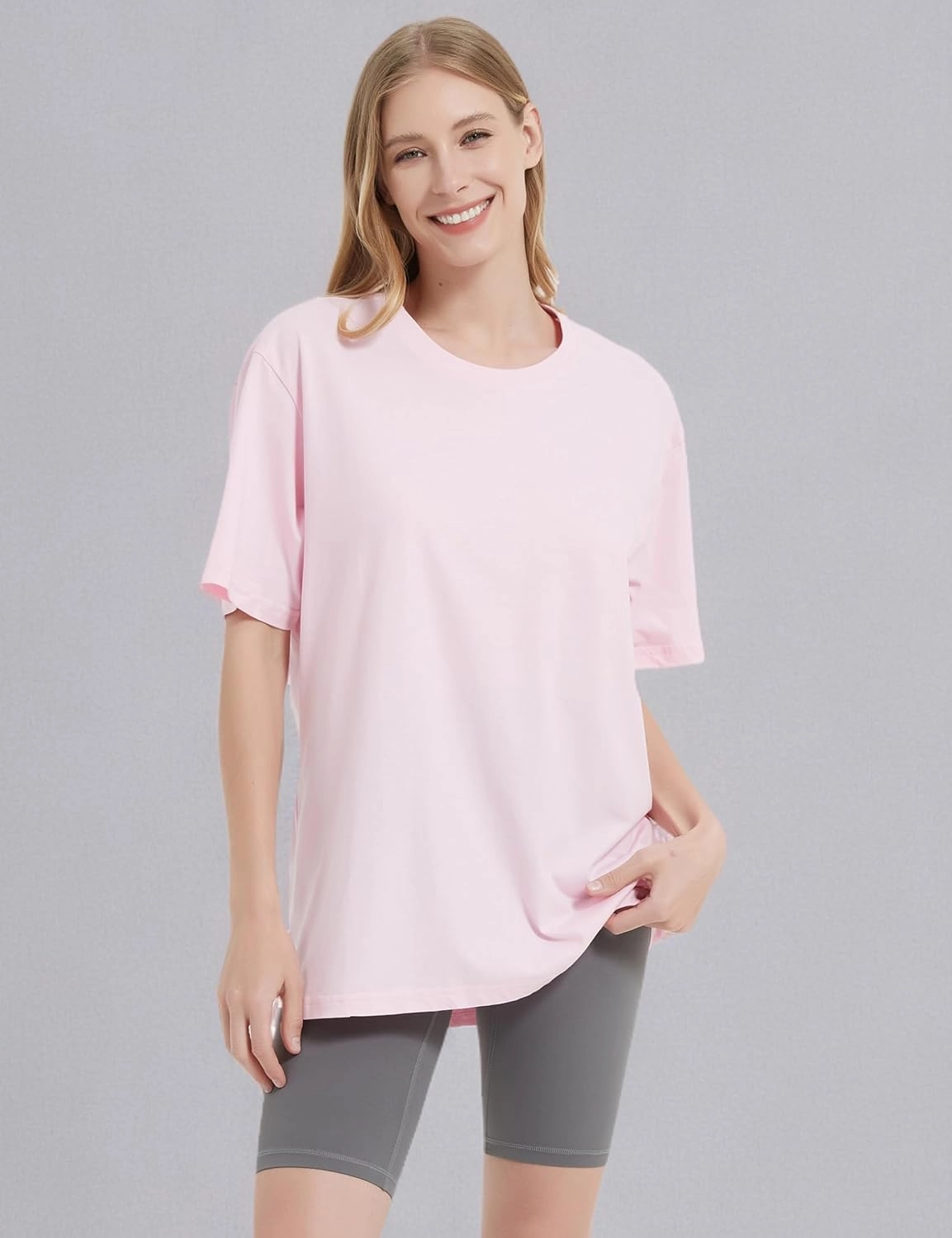 Womens Oversized Boyfriend Tee Shirts Short Sleeve Trendy Crew Neck Loose Workout Tee Casual Summer Tops Cotton